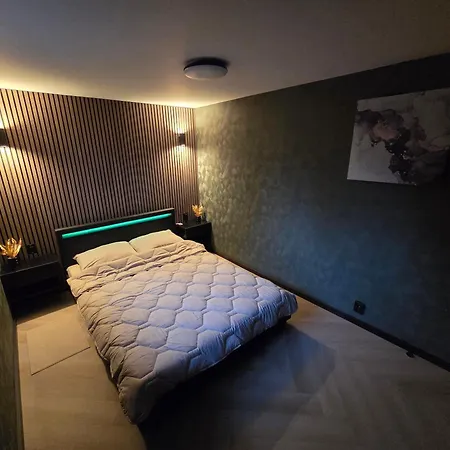 Woodland Wellness Villa *