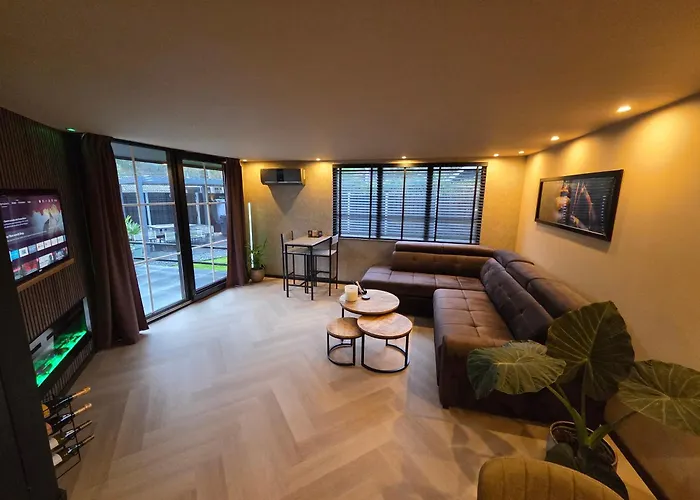 Woodland Wellness Вилла Эрмело