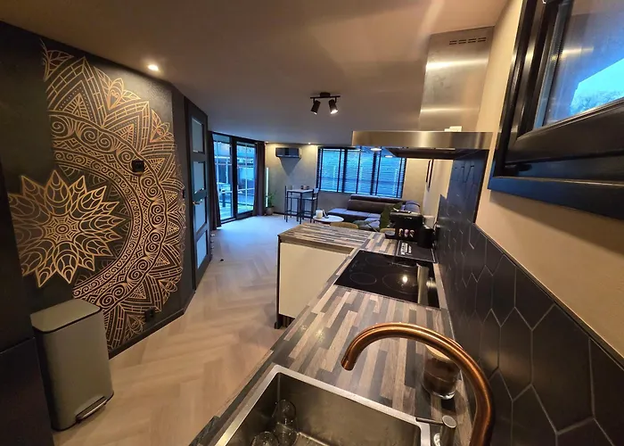 Woodland Wellness Вилла Эрмело